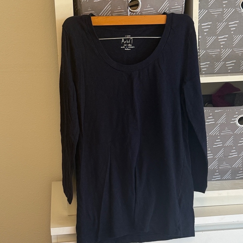 Women's Navy Long Sleeve Tee